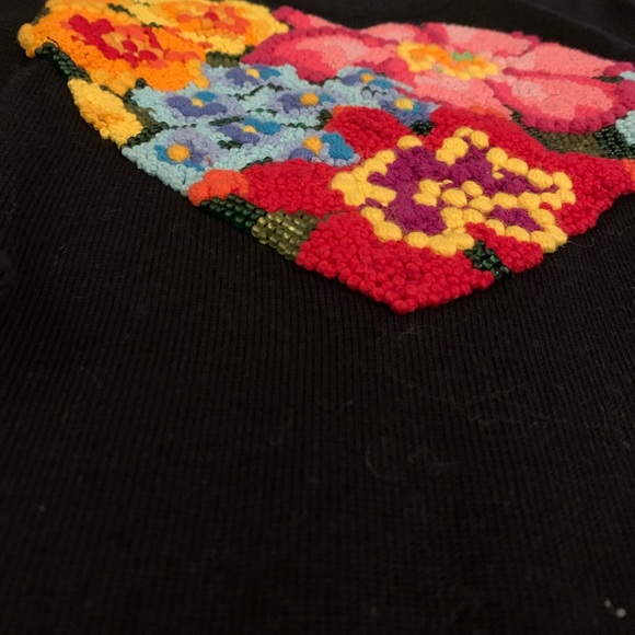 Smitten by Michael Simon heart sweater….EUC! - Picture 3 of 7